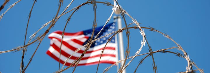 De Amerikaanse vlag op Guantanamo Bay