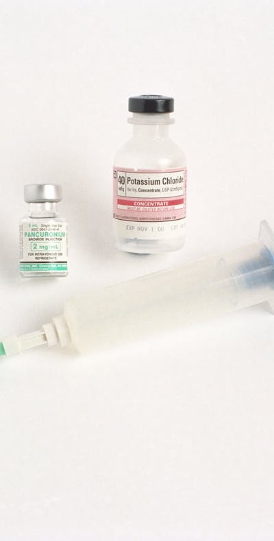 Benodigdheden voor een executie door middel van injecties, zoals uitgevoerd in de Verenigde Staten