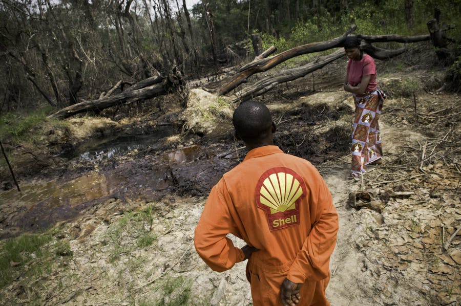 Nigeria, zorg dat verkoop Shell in Nigerdelta niet bijdraagt aan schendingen mensenrechten