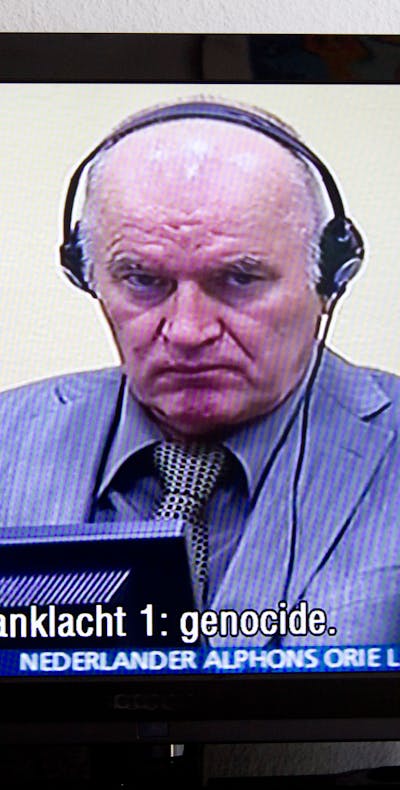 De voormalige bevelhebber van het Bosnisch-Servische leger Ratko Mladić wordt verhoord door het Joegoslaviëtribunaal in Den Haag in juni 2011. Hij was aangeklaagd voor genocide.