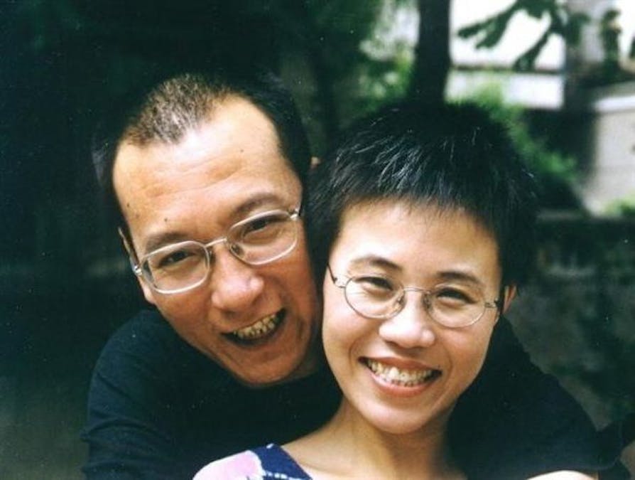 Liu Xiaobo en Liu Xia, augustus 2001.