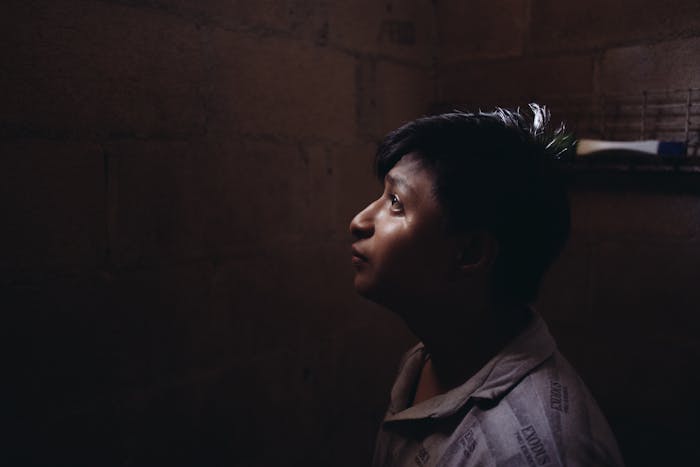 José Adrián. Hij is 15 jaar en werd onrechtmatig vastgezet in 2016 in Xcan in Yucatan, Mexico