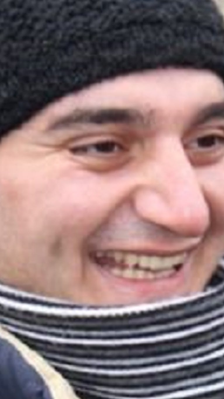 De journalist Aziz Orujov uit Azerbeidzjan zit vast voor verzonnen aanklachten.