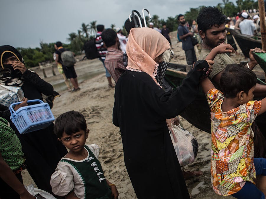 Gevluchte Rohingya komen in Bangladesh aan, september 2017