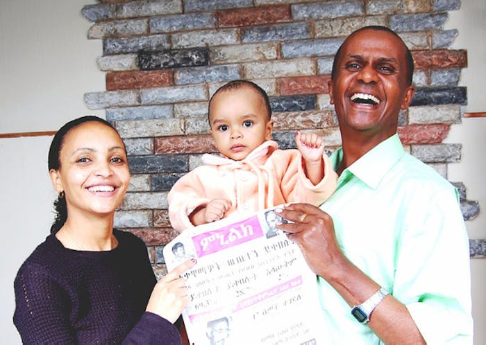 Eskinder Nega, zijn vrouw Serkalem Fasil en hun zoon Nafkot.
