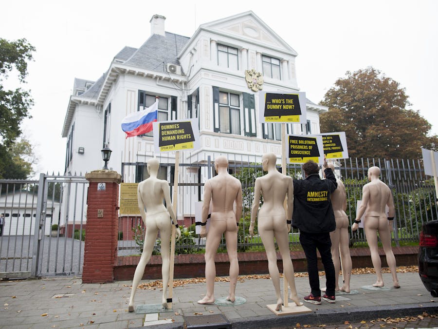 Demonstratie voor de Russische ambassade