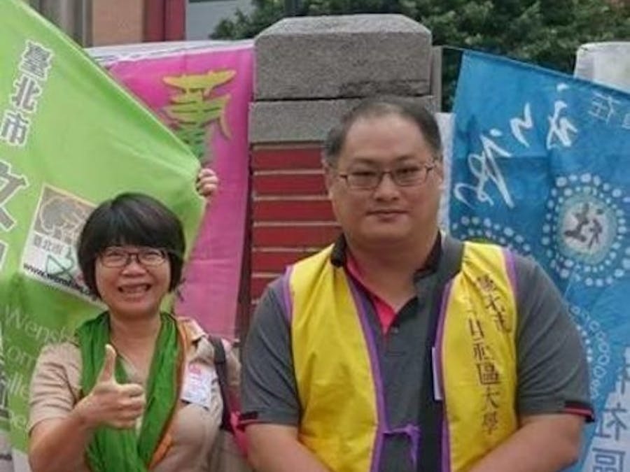 Lee Ming-che uit Taiwan is in China tot 5 jaar gevangenisstraf veroordeeld op basis van een nieuwe Buitenlandse ngo-wet.