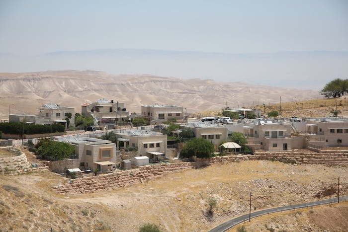 De Israëlische nederzetting Kfar Adumim in door Israël bezet Palestijns gebied is een populaire toeristische bestemming.