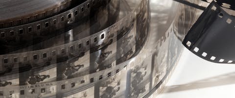 Kies bij Amnesty uit 20 bijzonder films over mensenrechten. Gratis! Kies bij Amnesty uit 20 bijzonder films over mensenrechten. Gratis!