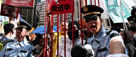 Activisten tegen de controversiële plannen voor een nieuwe uitleveringswet in Hongkong