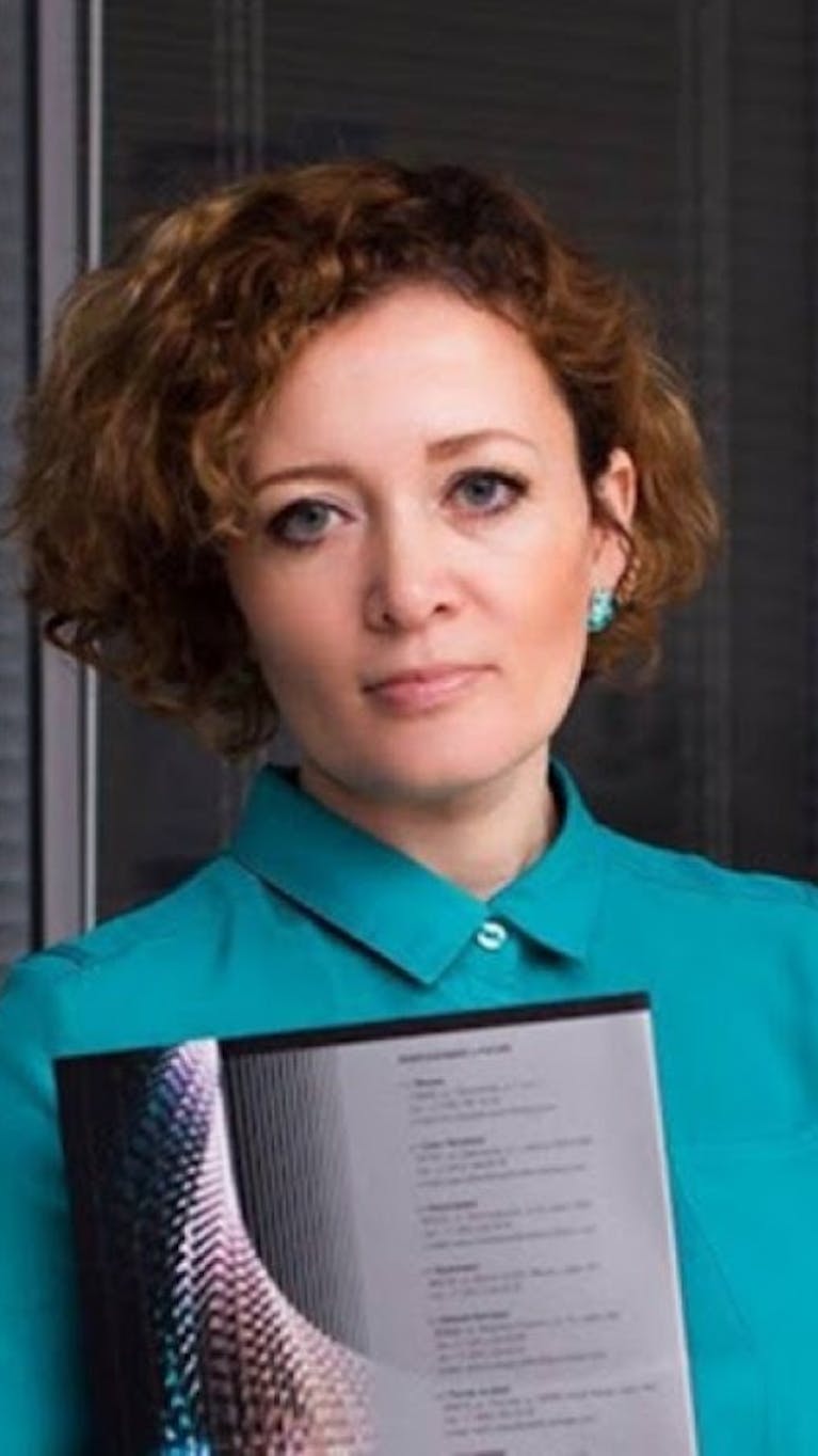 Mensenrechtenverdediger en gewetensgevangene Anastasia Shevchenko kreeg in 2021 een voorwaardelijke gevangenisstraf van 4 jaar, omdat ze zich inzette voor een zogenaamde ‘ongewenste organisatie’.