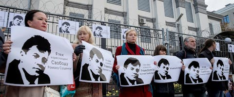 Protest tegen de gevanggenname van journalist Roman Sushchenko vanwege 'spionage'