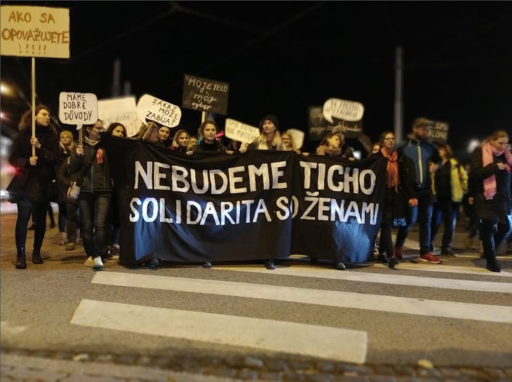 Demonstratie tegen repressieve abortuswetgeving in Bratislava in Slowakije, november 2019