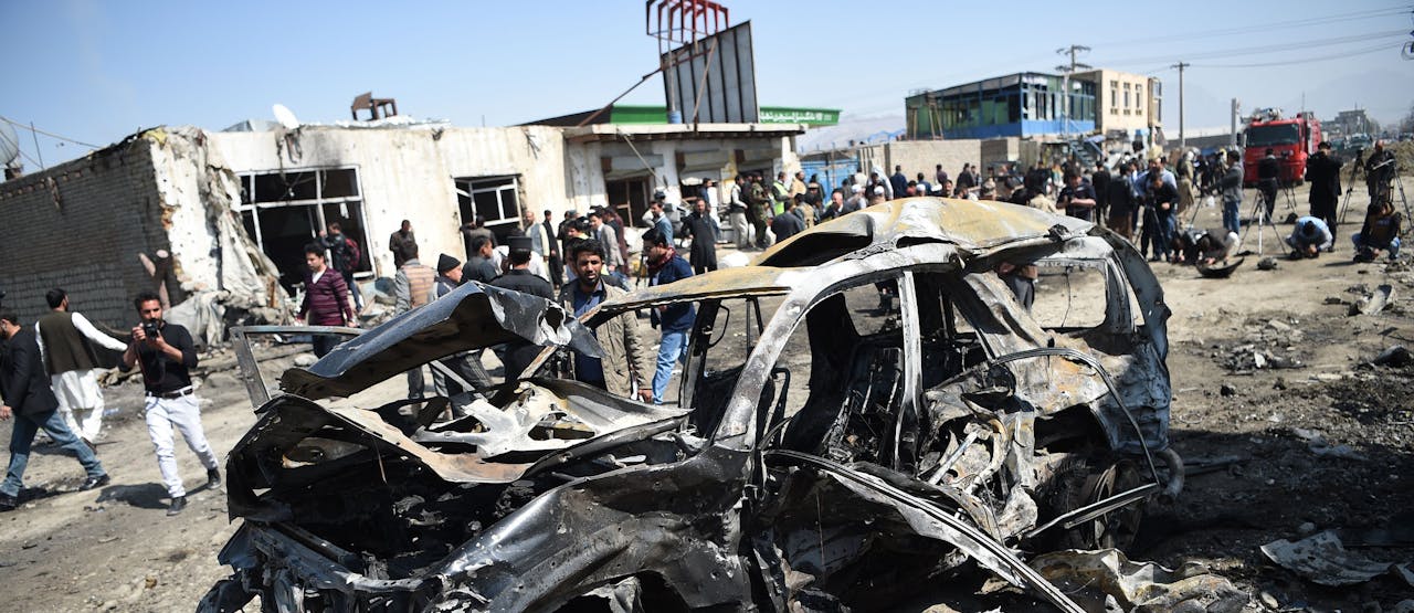 Zelfmoordaanslag van de Taliban met een autobomin de Afghaanse hoofdstad Kabul.