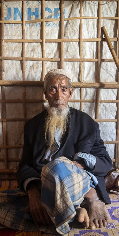 Abul Hossain in het Kutupalong-kamp in Bangladesh