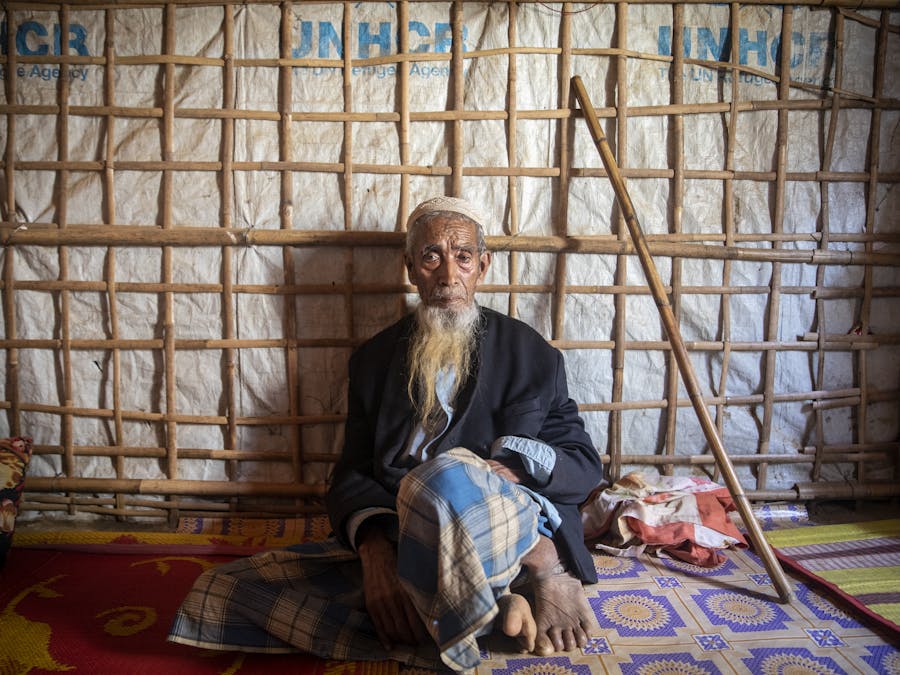 Abul Hossain in het Kutupalong-kamp in Bangladesh