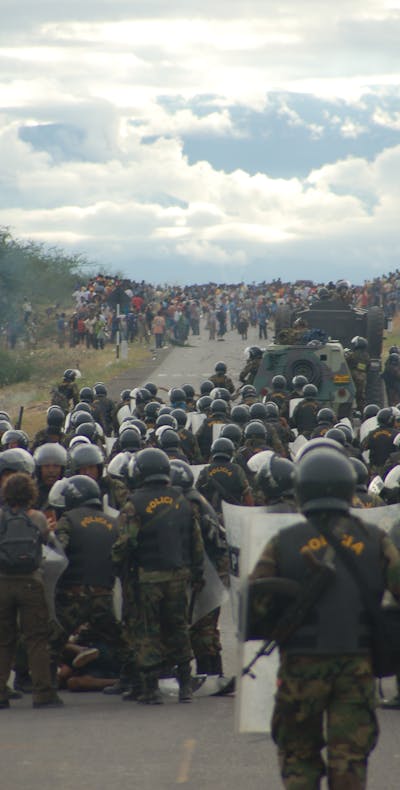 Politie grijpt in tijdens demonstratie in Bagua, Peru