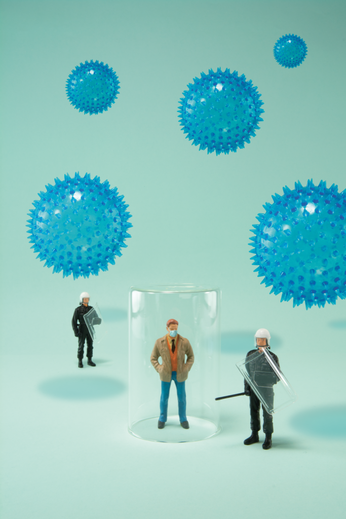 Het Gevaar Is Dat Tijdelijke Coronamaatregelen Permanent Kunnen Worden Wordt Vervolgd