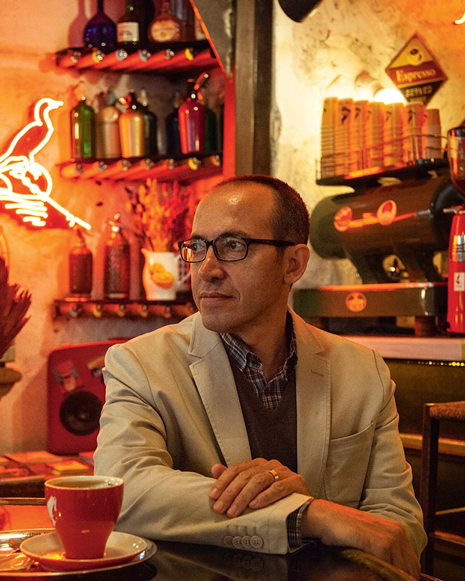 Burhan Sönmez: ‘We gaan in Turkije allemaal gebukt onder hetzelfde onrechtvaardige rechtssysteem.’