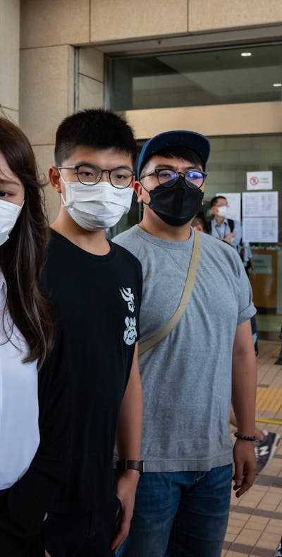 Joshua Wong, Agnes Chow en Ivan Lam zijn veroordeeld tot gevangenisstraffen voor betrokkenheid bij een demonstratie in Hongkong in 2019