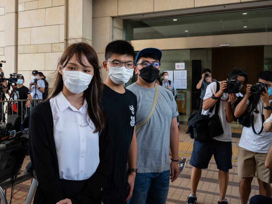 Joshua Wong, Agnes Chow en Ivan Lam zijn veroordeeld tot gevangenisstraffen voor betrokkenheid bij een demonstratie in Hongkong in 2019