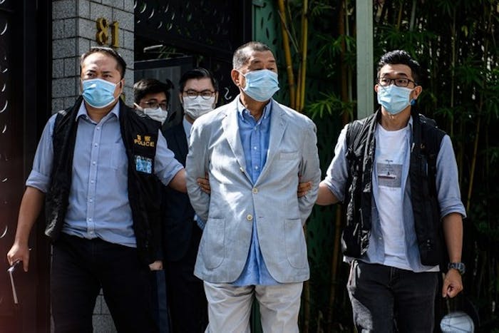 De arrestatie van mediamagnaat en pro-democratie activist Jimmy Lai in Hongkong