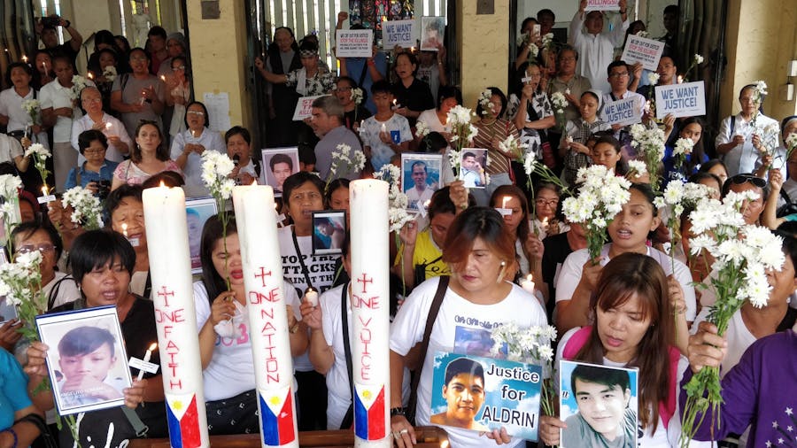 Nabestaanden herdenken de slachtoffers van buitengerechtelijke executie in Filipijnen en vragen om gerechtigheid, 15 mei 2019.