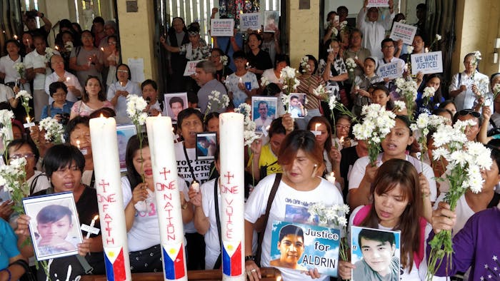 Nabestaanden herdenken de slachtoffers van buitengerechtelijke executie in Filipijnen en vragen om gerechtigheid, 15 mei 2019.
