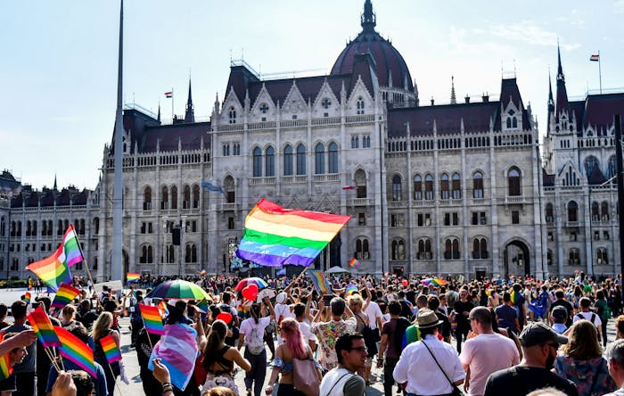 Gay pride bij het Hongaarse parlement in 2018