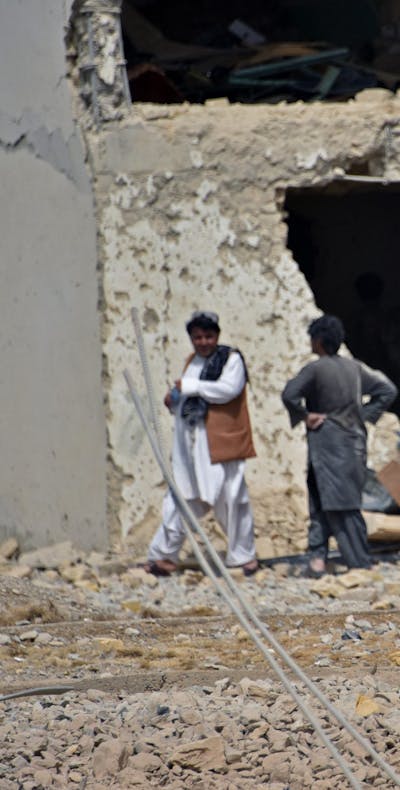 Op deze plek in Kandahar, Afghanistan vond op 6 juli 2021 een aanslag met een autobom plaats