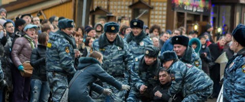 Een spontaan protest wordt in 20214 in de Russische hoofdstad Moskou uiteengeslagen
