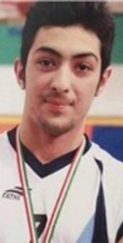 In Iran is op 24 november 2021 de 25-jarige Arman Abdolali geëxecuteerd.