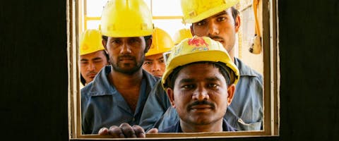 Qatar heeft nog een jaar om beloften aan arbeidsmigranten waar te maken terwijl de vooruitgang stagneert