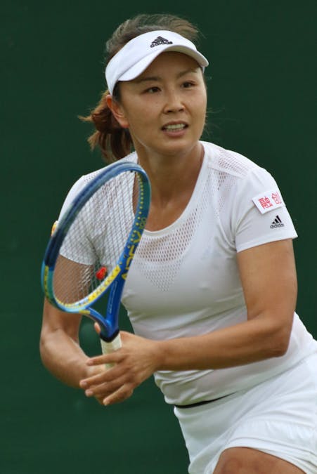 Er is een groeiende bezorgdheid over de Chinese tennisser Peng Shuai, die niet meer in het openbaar is gezien sinds ze twee weken geleden een oud-politicus van seksueel geweld beschuldigde.