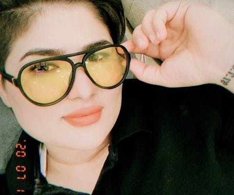 Amnesty International heeft vernomen dat het Hooggerechtshof van Iran eind december 2022 de veroordeling en het doodvonnis van de Iraanse lhbti-activisten Zahra Sedighi-Hamadani (foto) en Elham Choubdar heeft vernietigd.