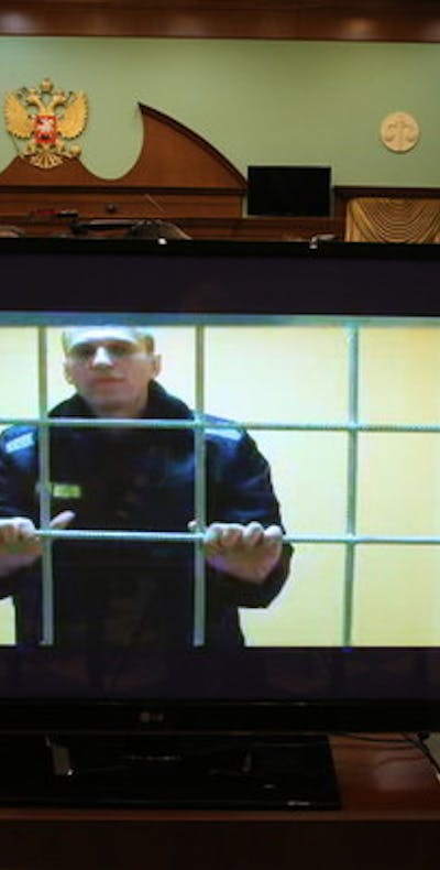 Russische oppositieleden onderdrukt, gevangengezet of verbannen 2 jaar na arrestRussische oppositieleden onderdrukt, gevangengezet of verbannen 2 jaar na arrestatie Navalnyatie Navalny