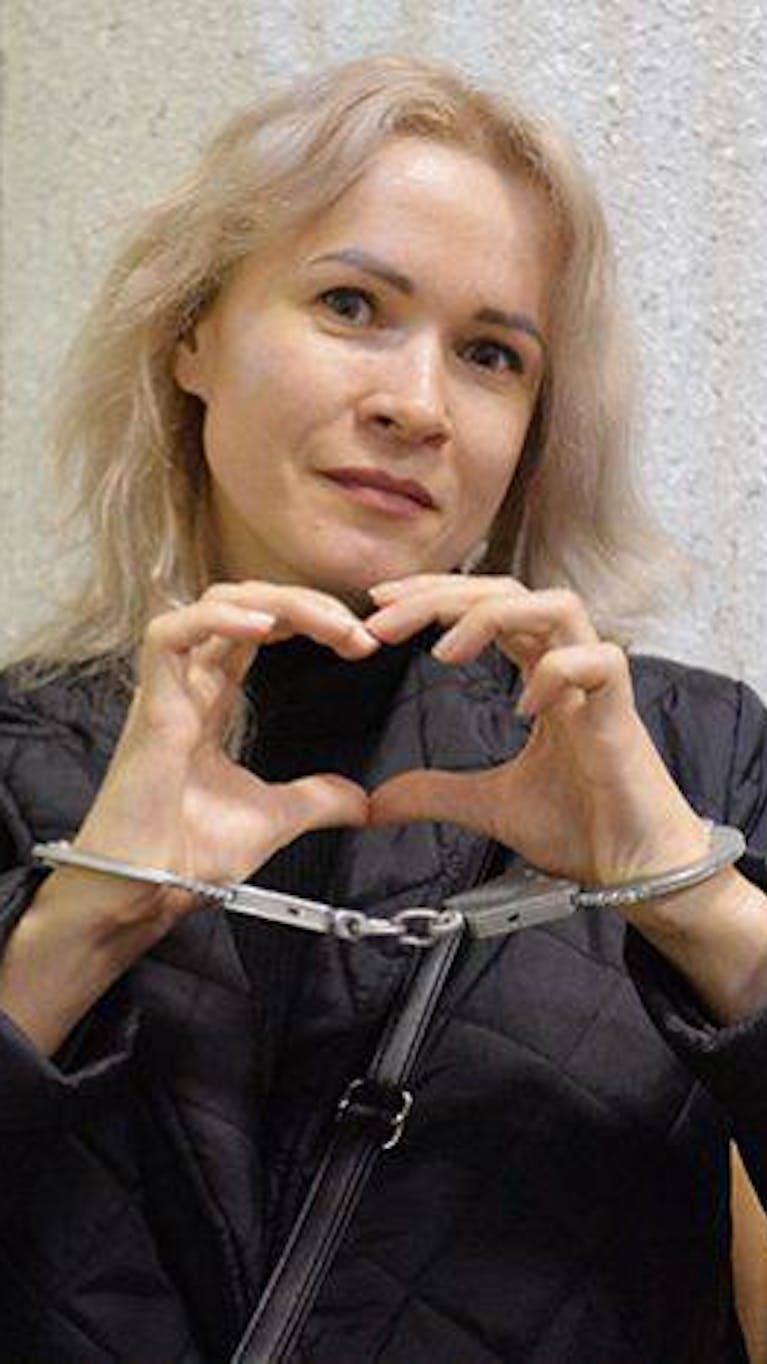 Rusland veroordeelt journalist Maria Ponomarenko tot 6 jaar strafkolonie vanwege bericht over bombardement in Oekraïne