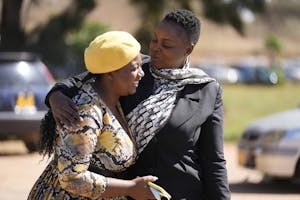 In Zimbabwe zijn Cecillia Chimbiri en Joanah Mamombe vrijgesproken. Ze zouden beschuldigingen van seksueel geweld hebben verzonnen, maar daar blijkt geen enkel bewijs voor te zijn.