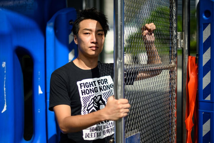 In Hongkong behaalde lhbti+-activist Jimmy Sham een gedeeltelijke overwinning in het Court of Final Appeal. Het Hof oordeelde dat de regering een grondwettelijke plicht heeft om een wettelijk kader te bieden voor de erkenning van relaties tussen mensen van hetzelfde geslacht.