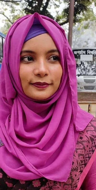 Student Khadijatul Kubra uit Bangladesh zit al een jaar vast voor het organiseren van een online event toen ze 17 jaar was. Ze heeft niets misdaan.