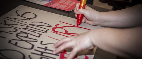 Demonstratierecht in de klas - Maak een protestbord