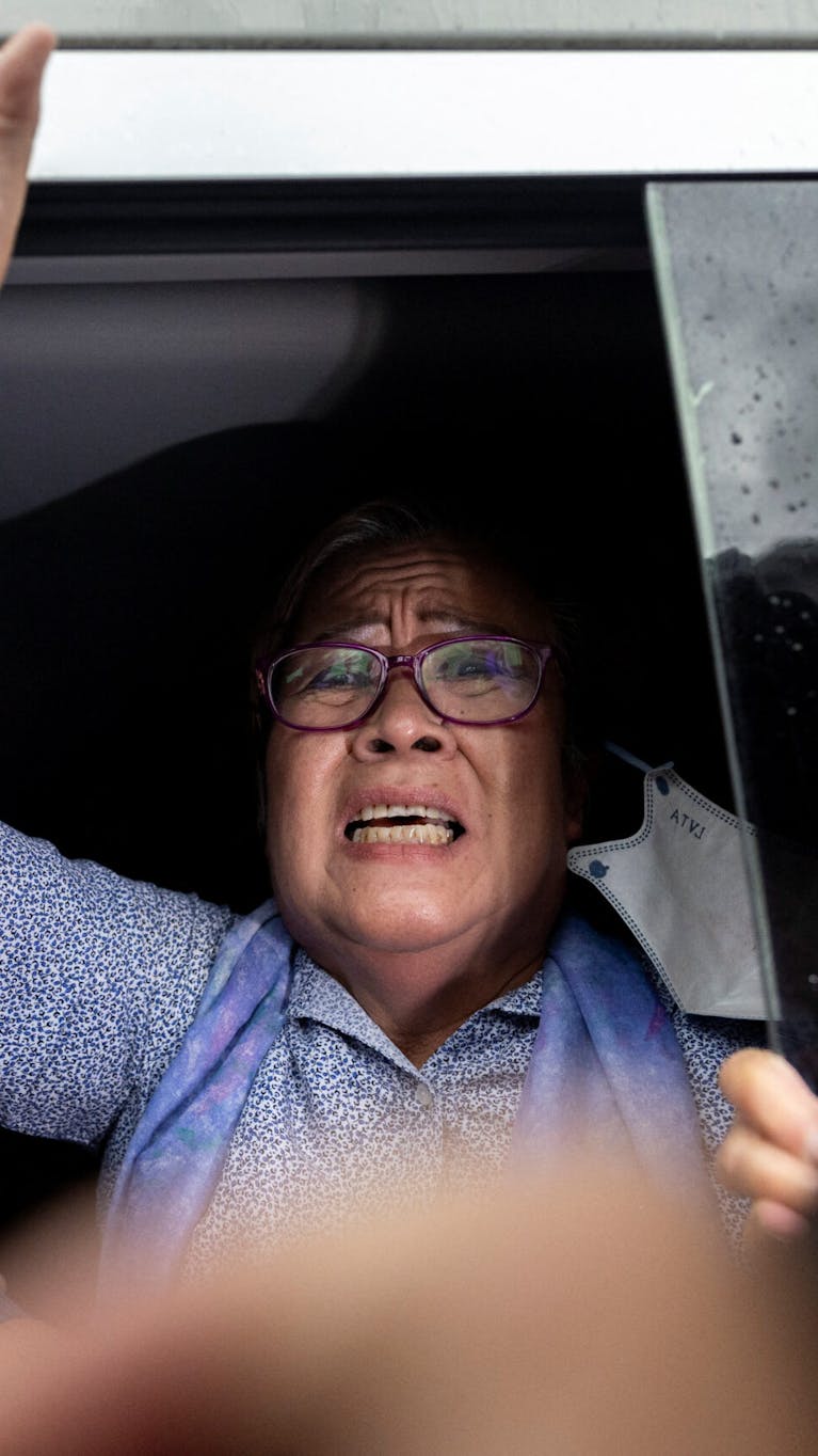 Filipijnse senator Leila de Lima werd op 13 november 2023 op borgtocht vrijgelaten na 6 jaar gevangenschap voor valse aanklachten.