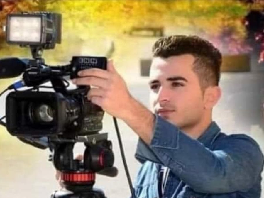Journalist Qahraman Shukri kreeg in Iraaks-Koerdistan 7 jaar cel vanwege zijn kritiek op hoe de autoriteiten omgaan met de gevolgen van de Turkse luchtaanvallen in Noord-Irak. Teken de protestmail!