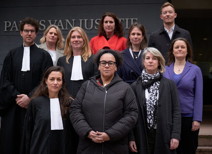 Amnesty International, Stichting Bootvluchteling en Defence for Children hebben de Nederlandse Staat gedagvaard voor de mensenrechtenschendingen als gevolg van de EU Turkijedeal.