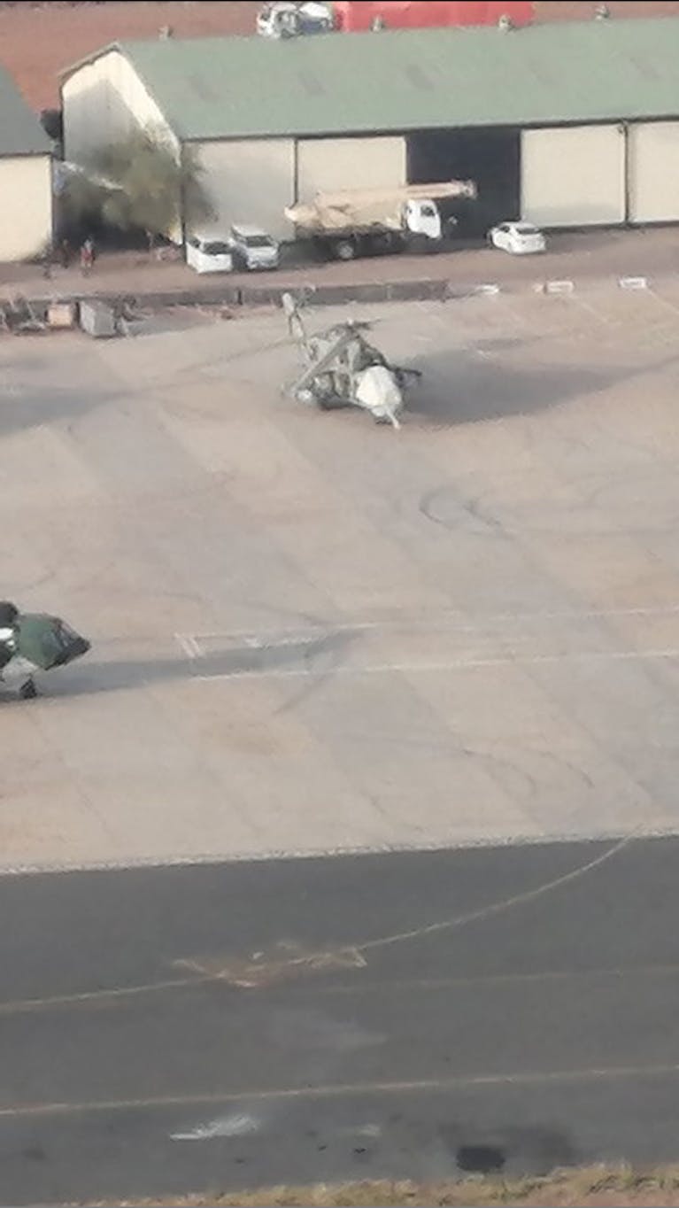 Mi-24-gevechtshelikopters op Juba International Airport, Zuid-Sudan, begin 202