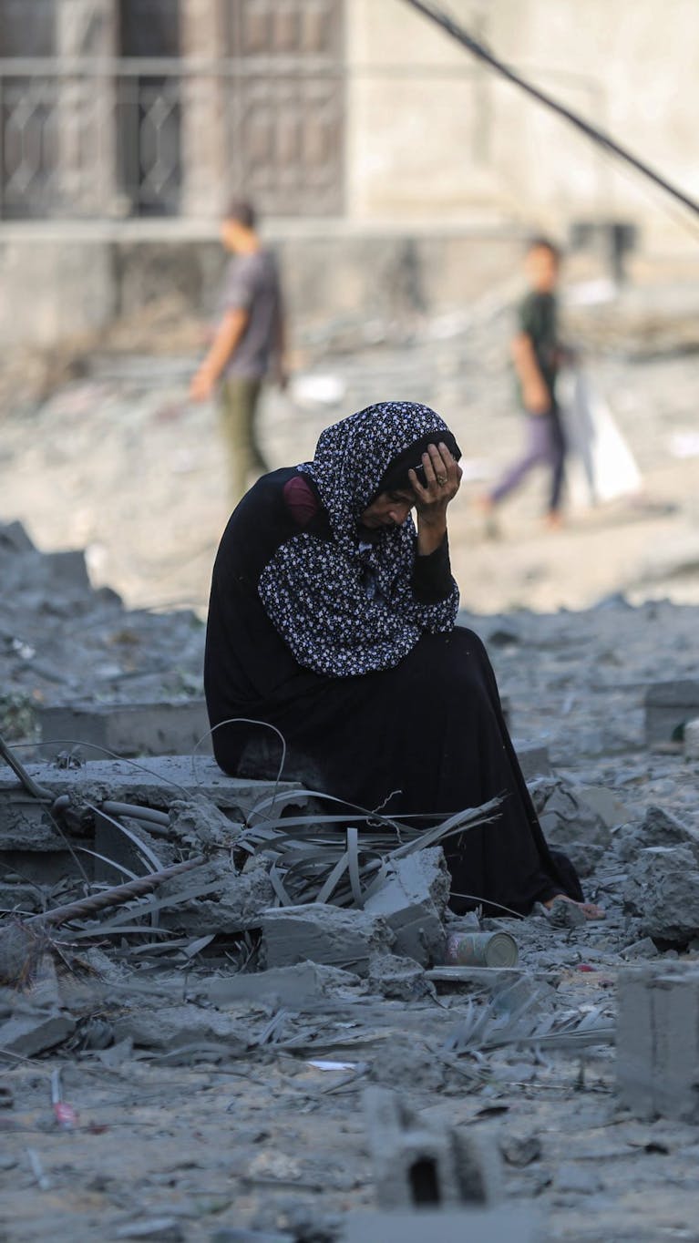 De plek van een Israelische aanval in Al-Yarmouk straat in Gaza Stad. 8 september 2025.