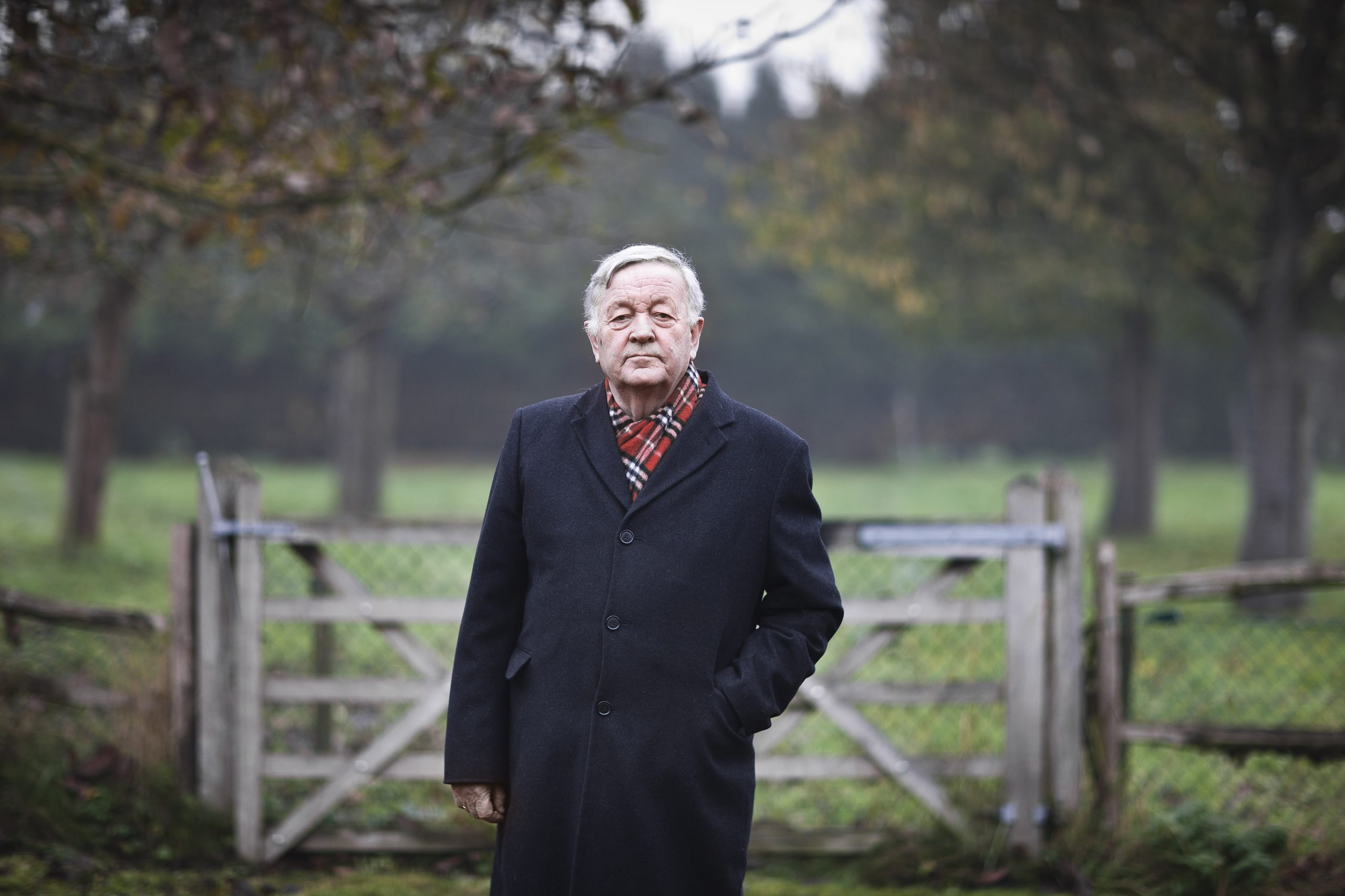 Nederland, Maastricht, 16-11-13. Foto Roger Dohmen Theo van Boven, thuis. Theo van Boven (16 mei 1934) is een Nederlands jurist en emeritus hoogleraar internationaal recht aan de Universiteit Maastricht in Maastricht. Hij heeft internationaal naam gemaakt als voorvechter voor de rechten van de mens. Foto Roger Dohmen/Hollandse Hoogte
